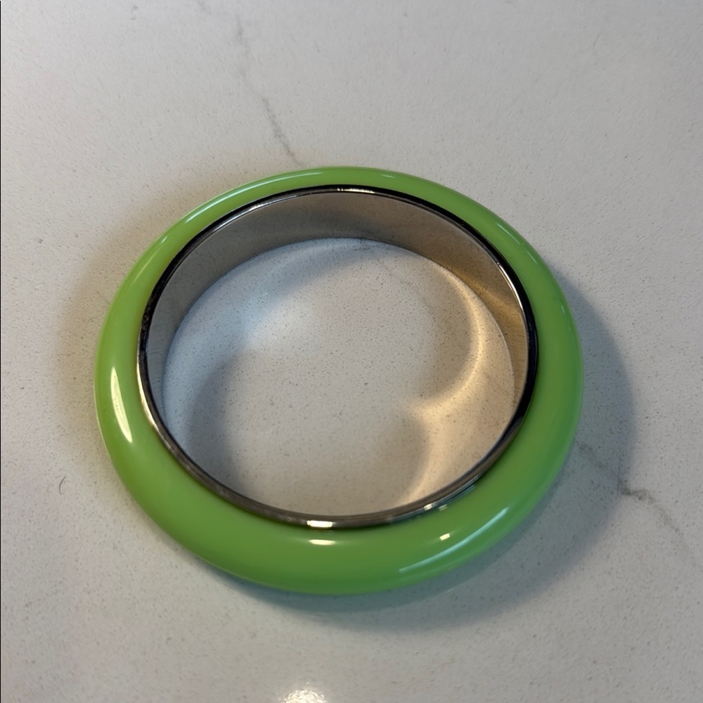 Vibrant Green Bangle Bracelet